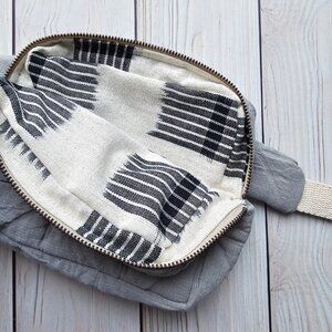 NEW Gray Quilted Fanny Pack + Crossbody Bag | Sling Bag Waist Travel Pouch Purse